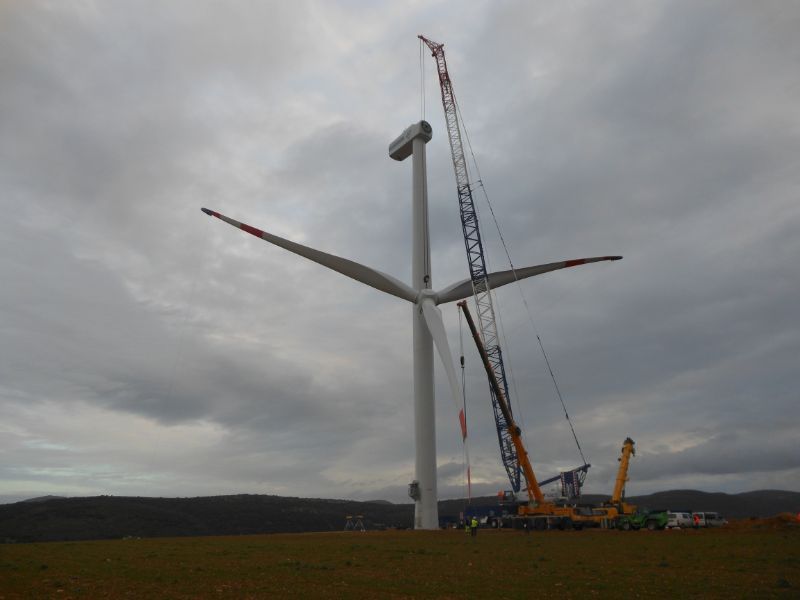 Montaggio torre eolica