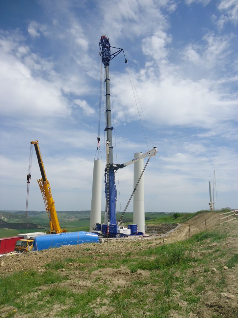 Trasporto pale per impianto eolico