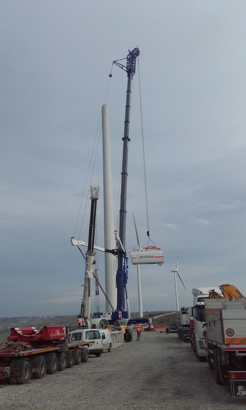 Montaggio pale per torre eolica 3