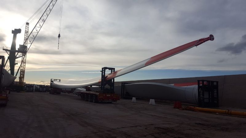 Trasferimento pala eolica