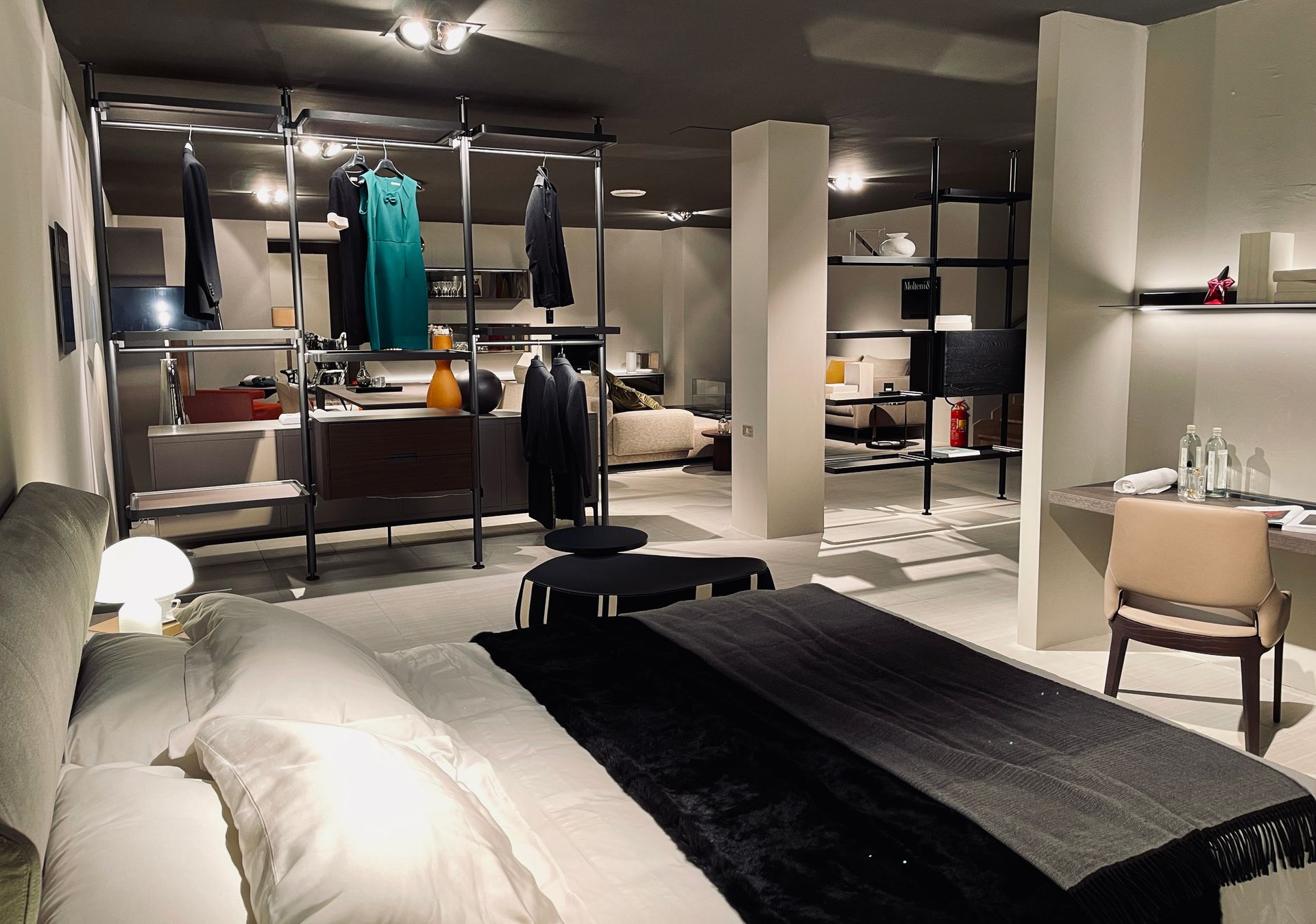 esposizione capozzo arredamenti