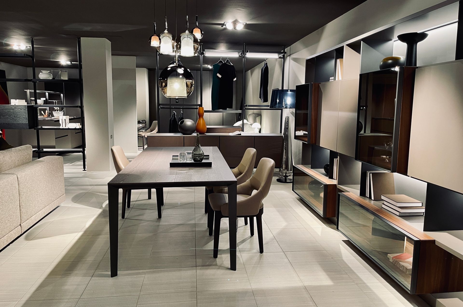 esposizione cucina-soggiorno