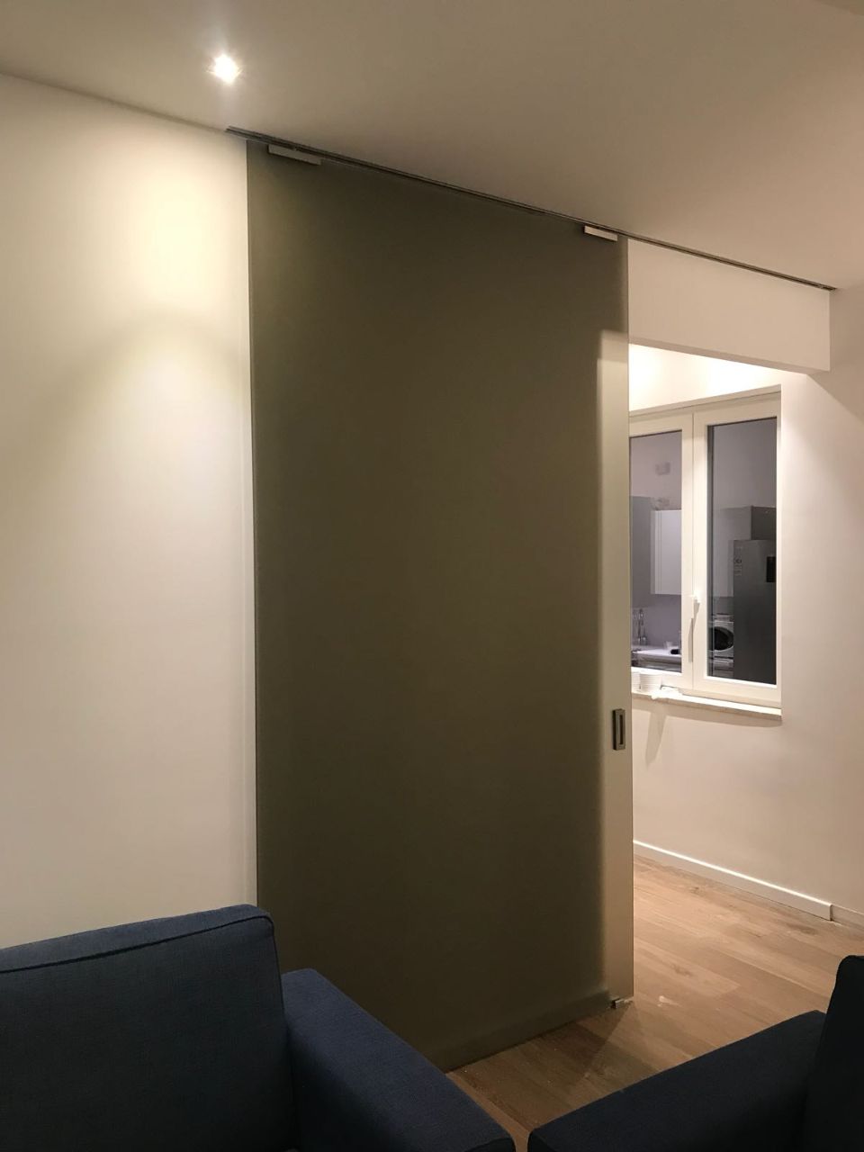 installazione porta scorrevole