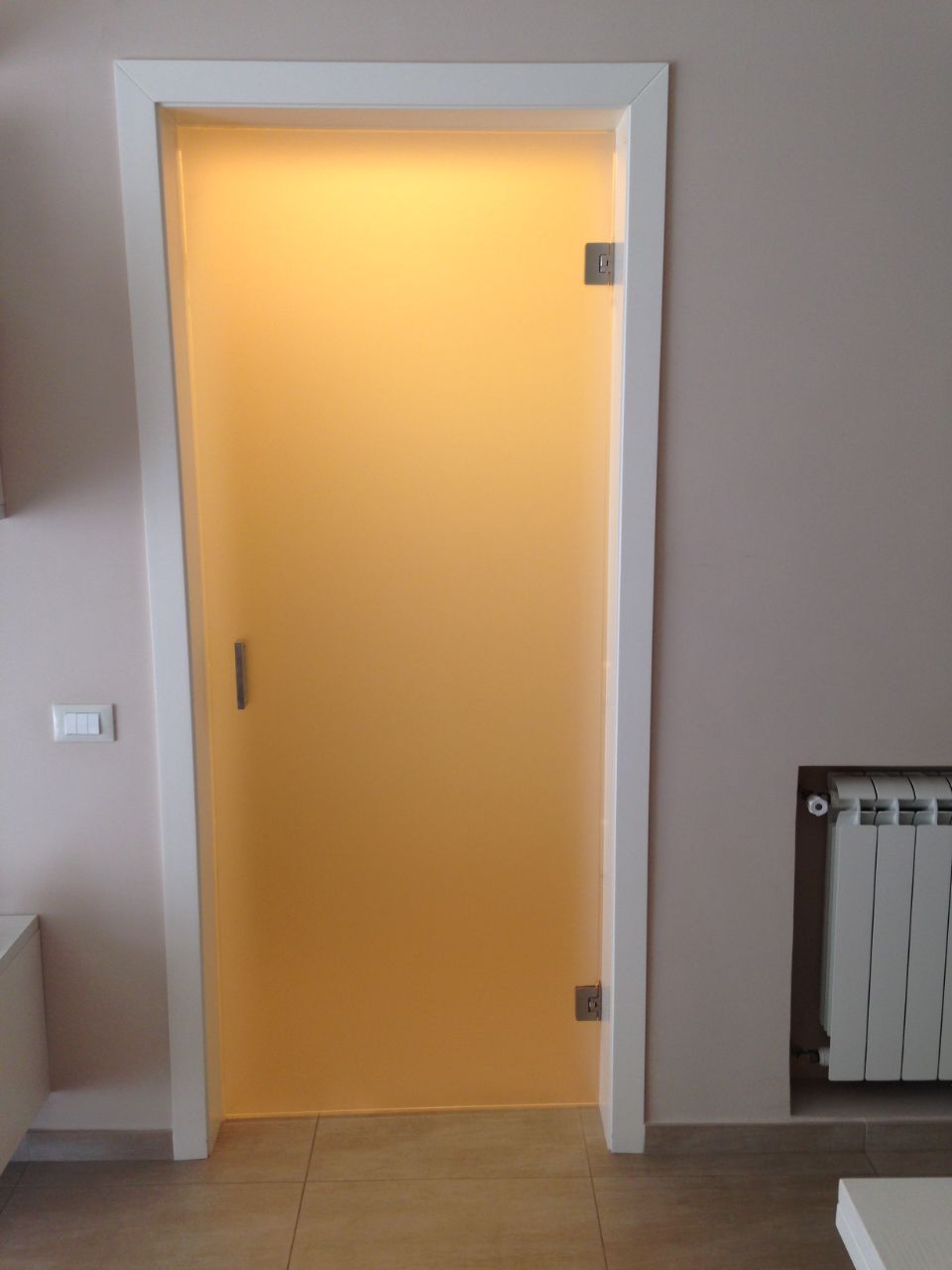 porta in vetro colorato