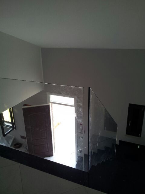 ringhiera in cristallo