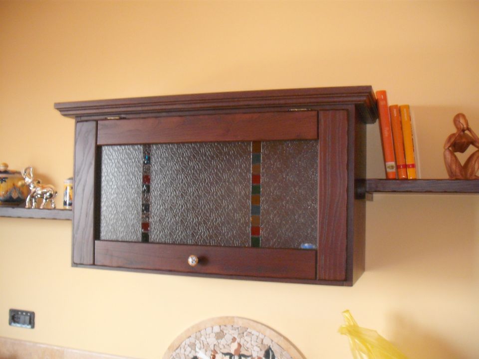 decorazione tiffany su pensile