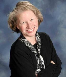 Photo of Colleen Knueven