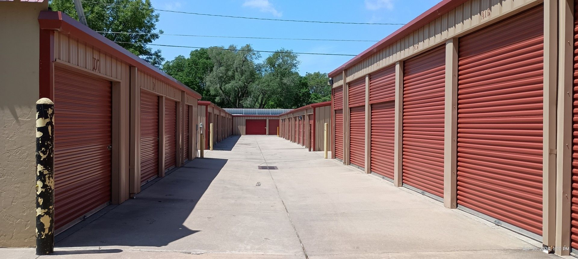 Storage unit pricing and size guide for Wichita, KS at Nomar Self Storage