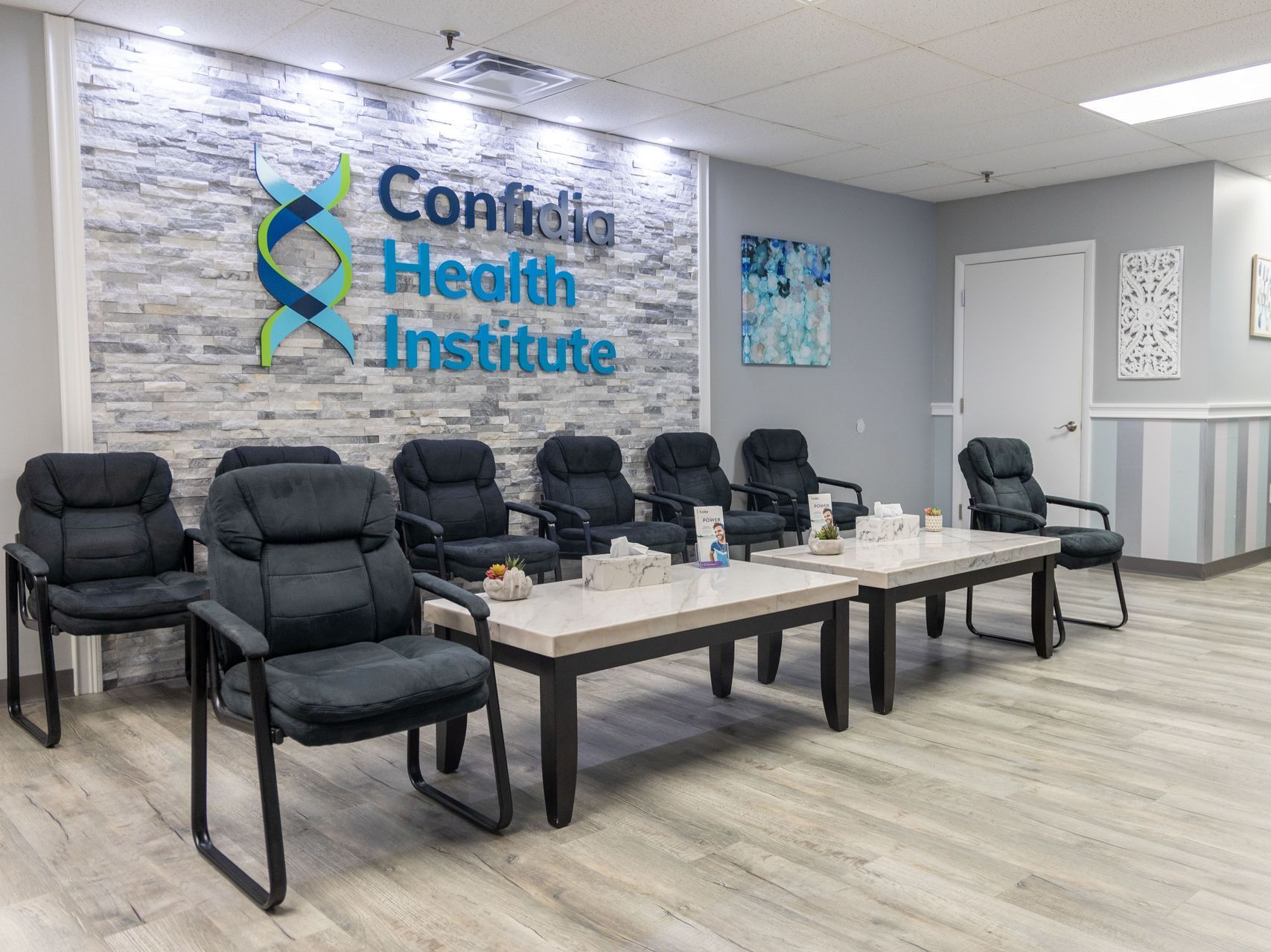 Confidia Health Institute waiting area