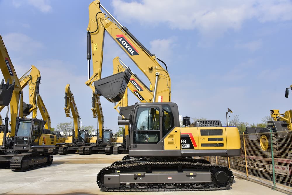 Lovol FR260D 26T Excavator — Huntlys Heavy Equipment in Gracemere, QLD
