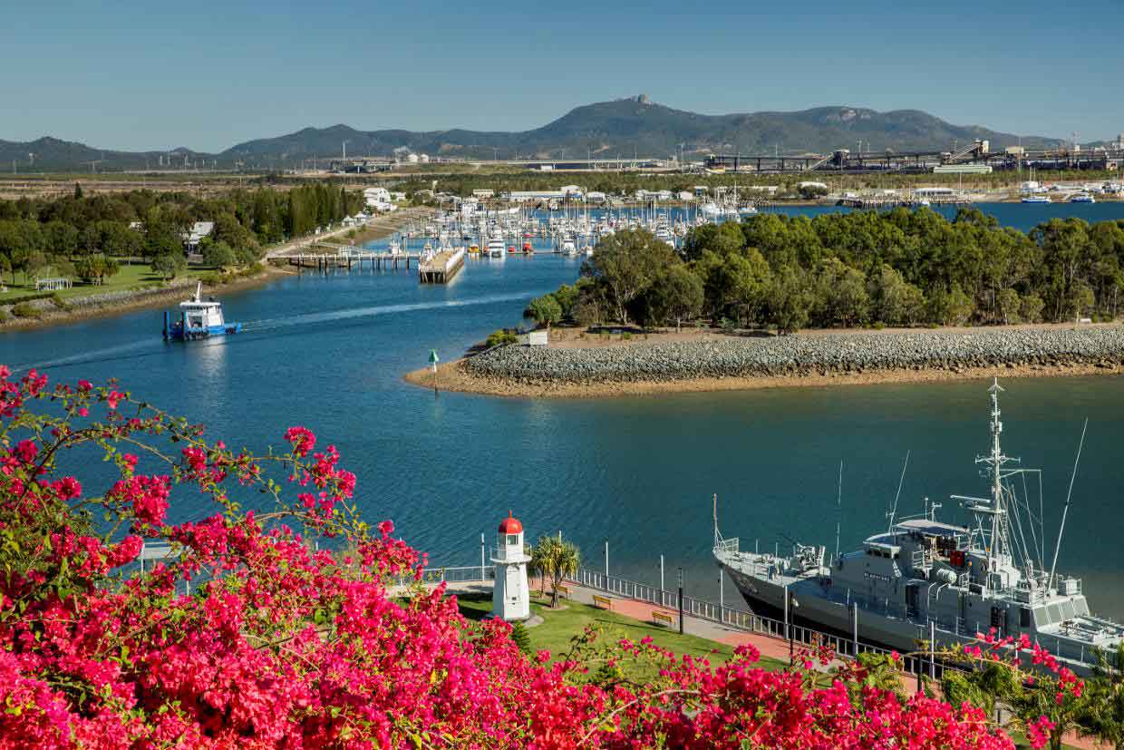 Gladstone Location — Huntlys Heavy Equipment in Gracemere, QLD