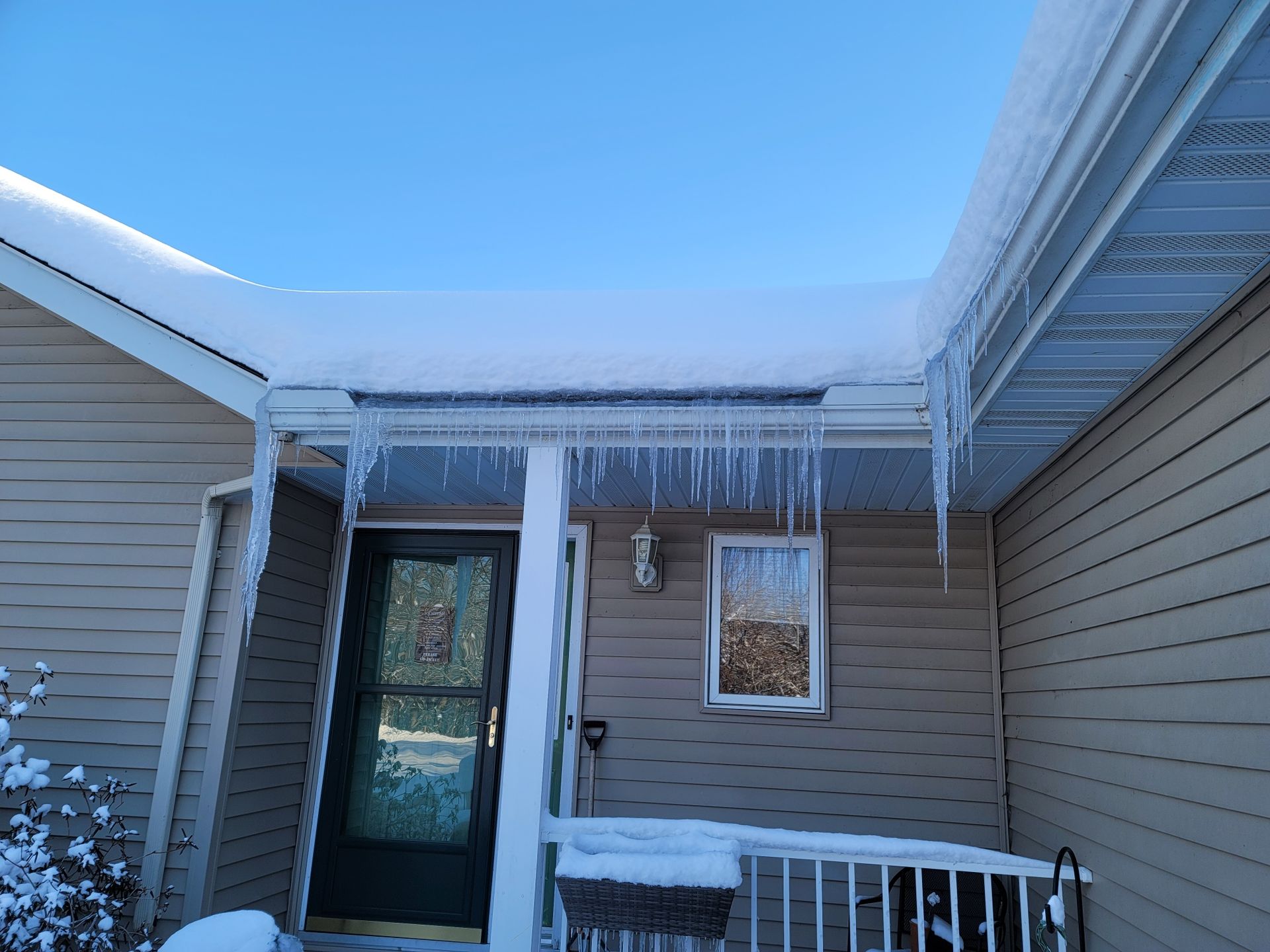How to help prevent Ice Dams in Minnesota?