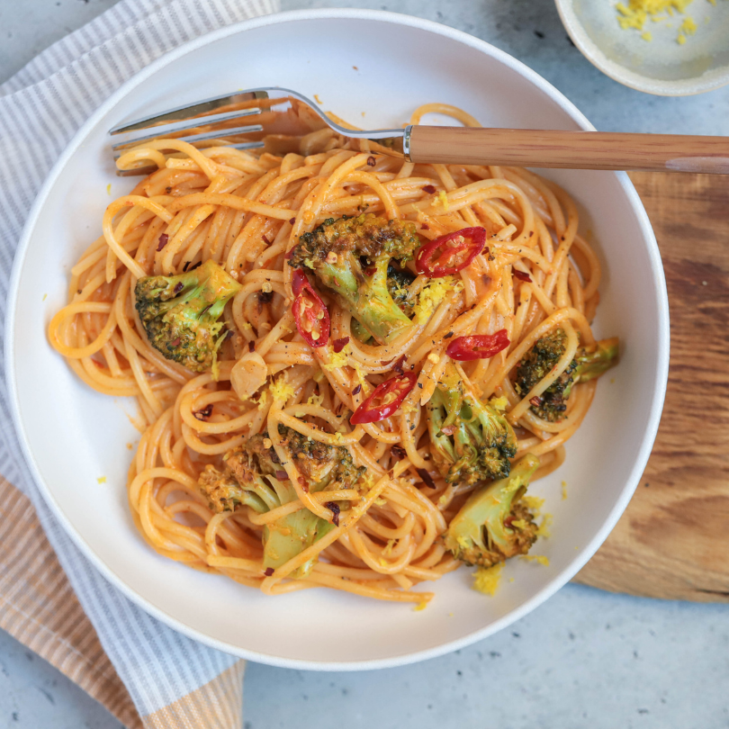 Spaghetti with Broccoli & Creamy Harissa Sauce recipe