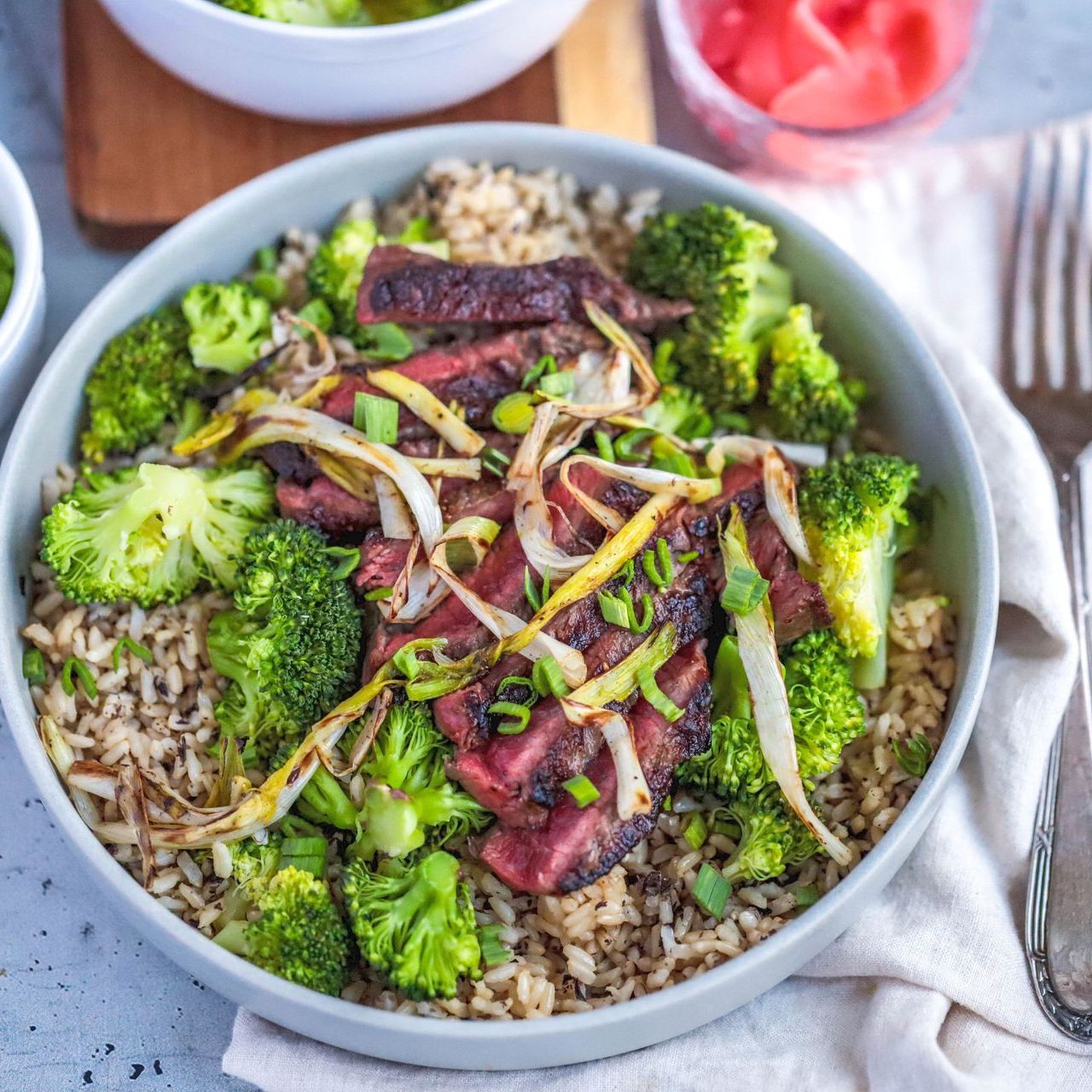 Broccoli & Steak Bowl High Protein Recipe