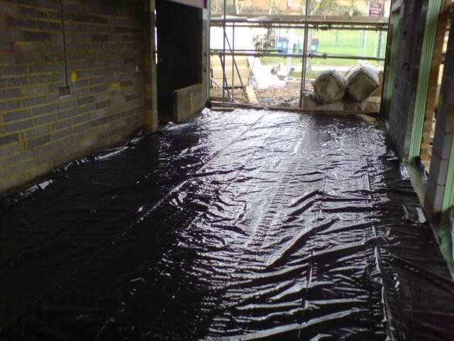 Fast drying screed