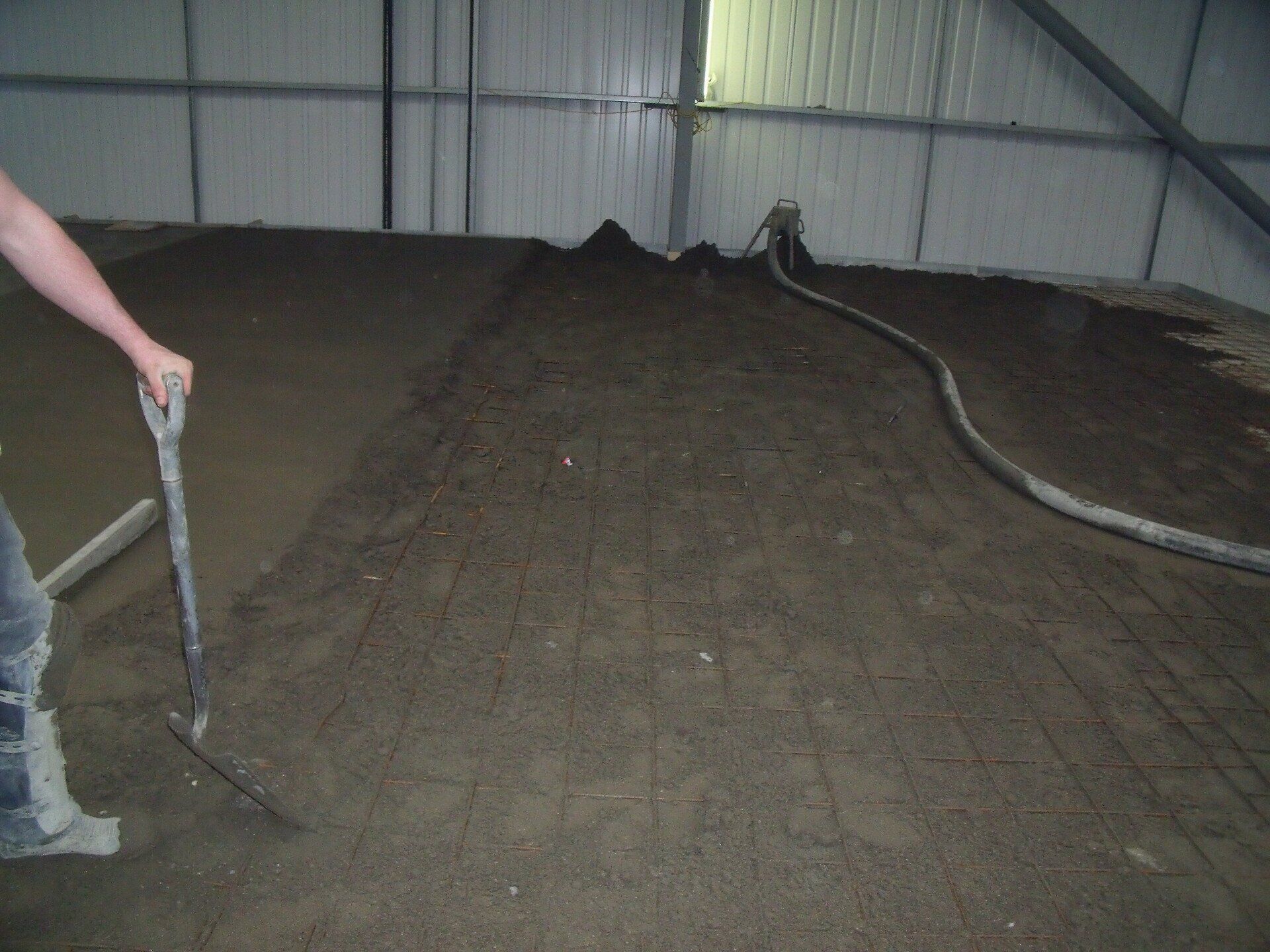 Fast drying screed