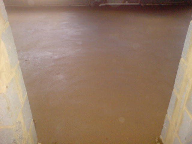 Fast drying screed