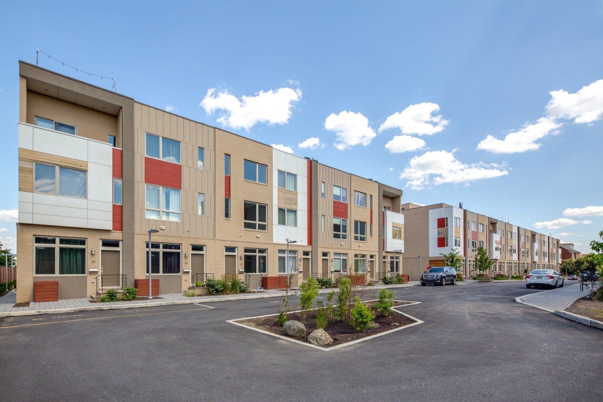 image of apartments and link to listings page