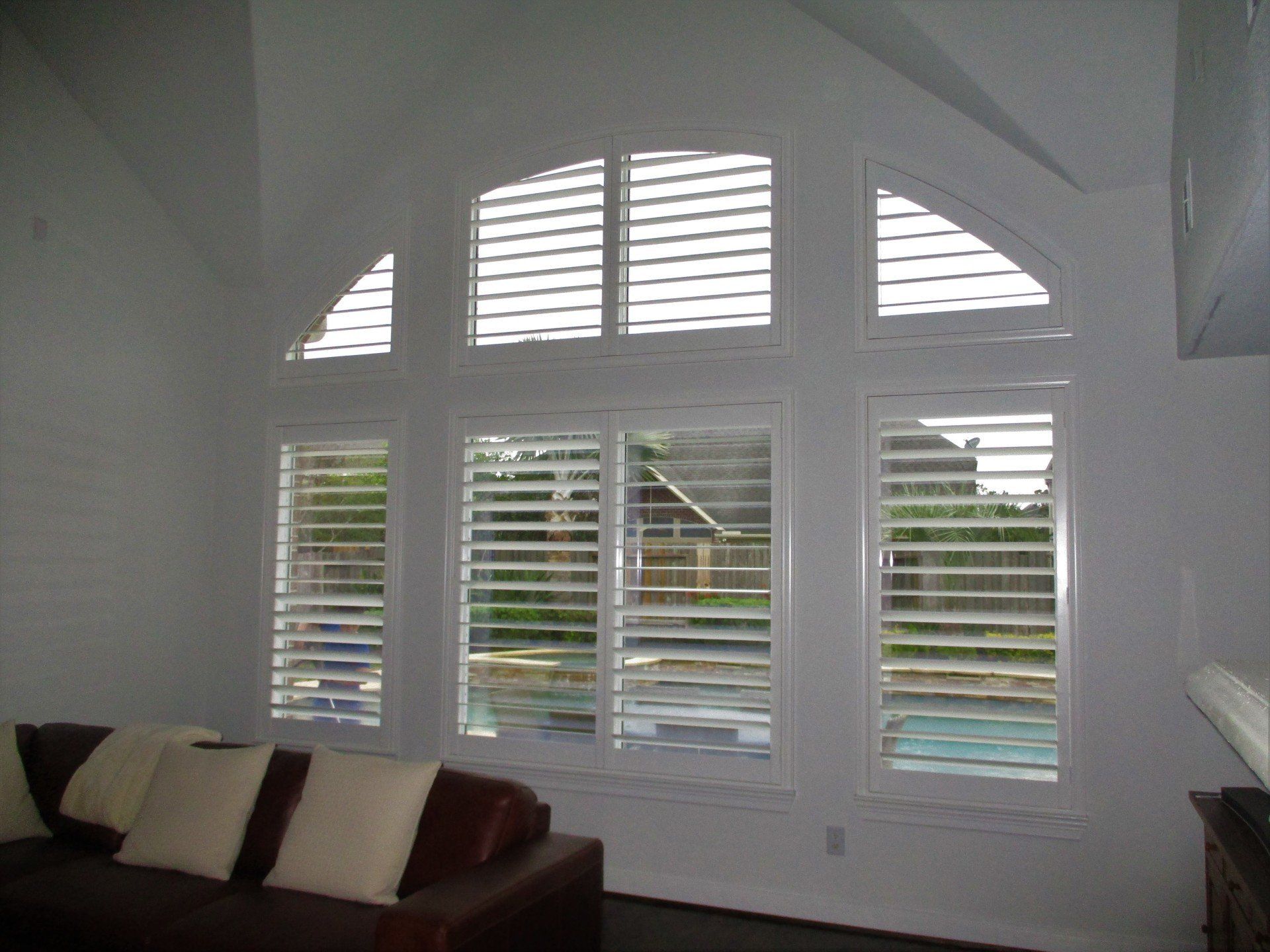 Clearview Eyebrow Shutter