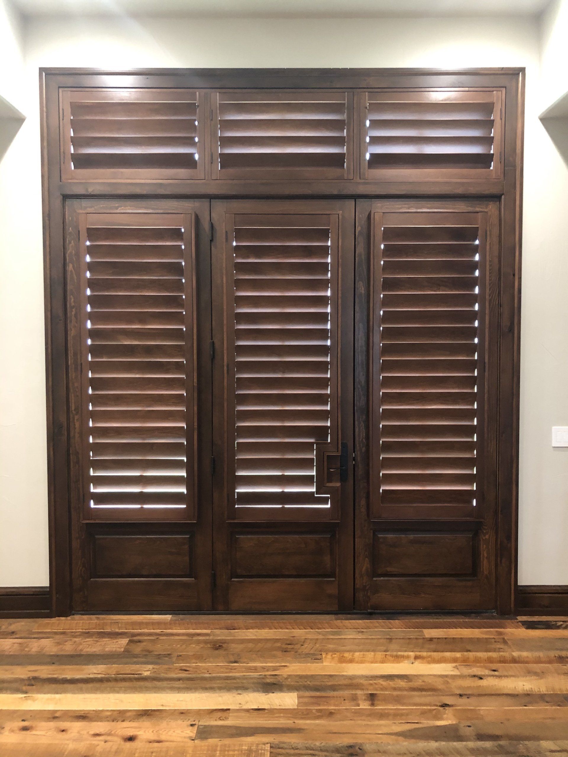 Stained Clearview Shutter