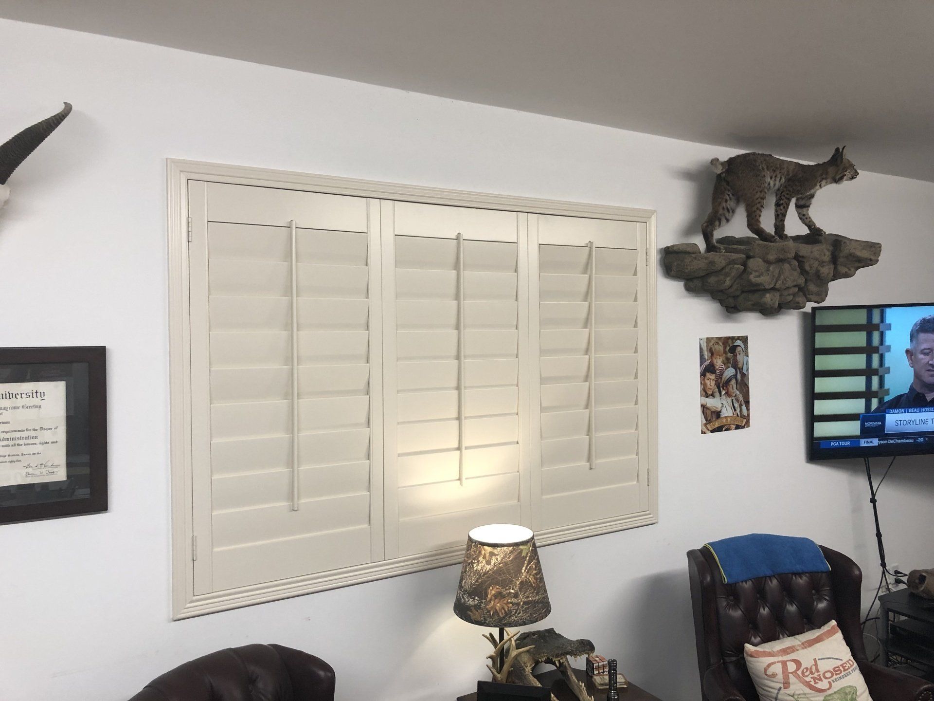 Tri Fold Tilt Rod Shutter