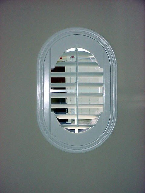 Oval Shutter