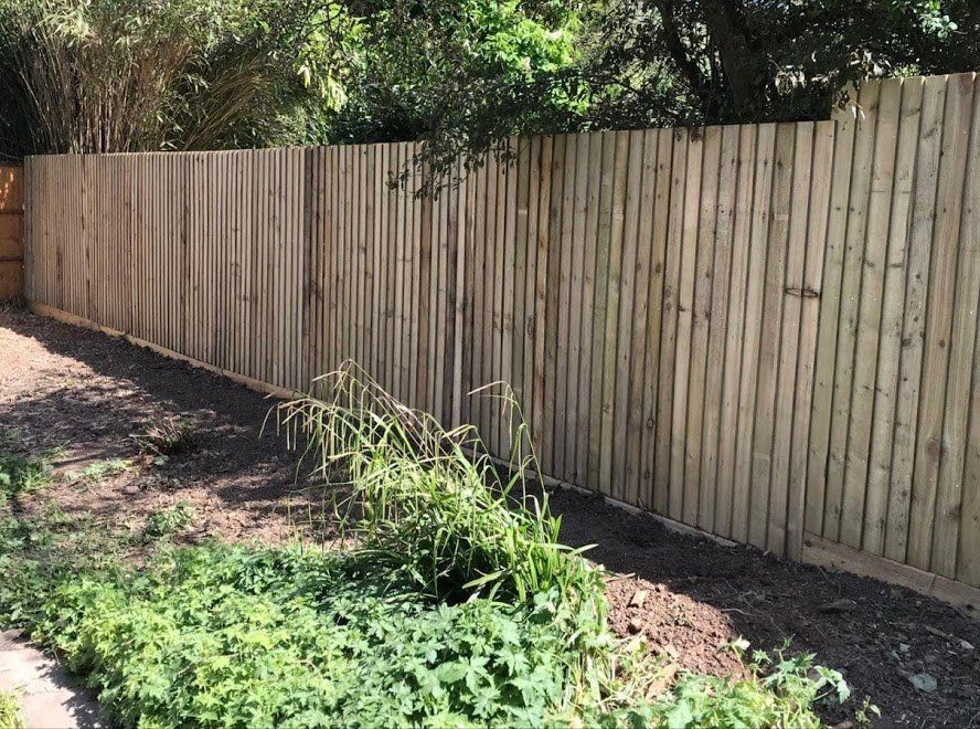 Quality fencing by LJD Paving of Nottingham