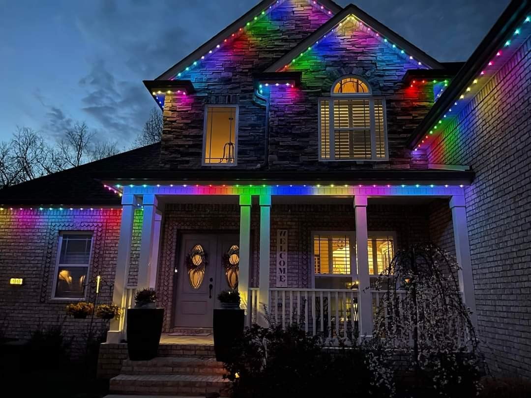 A house with a lot of christmas lights on it