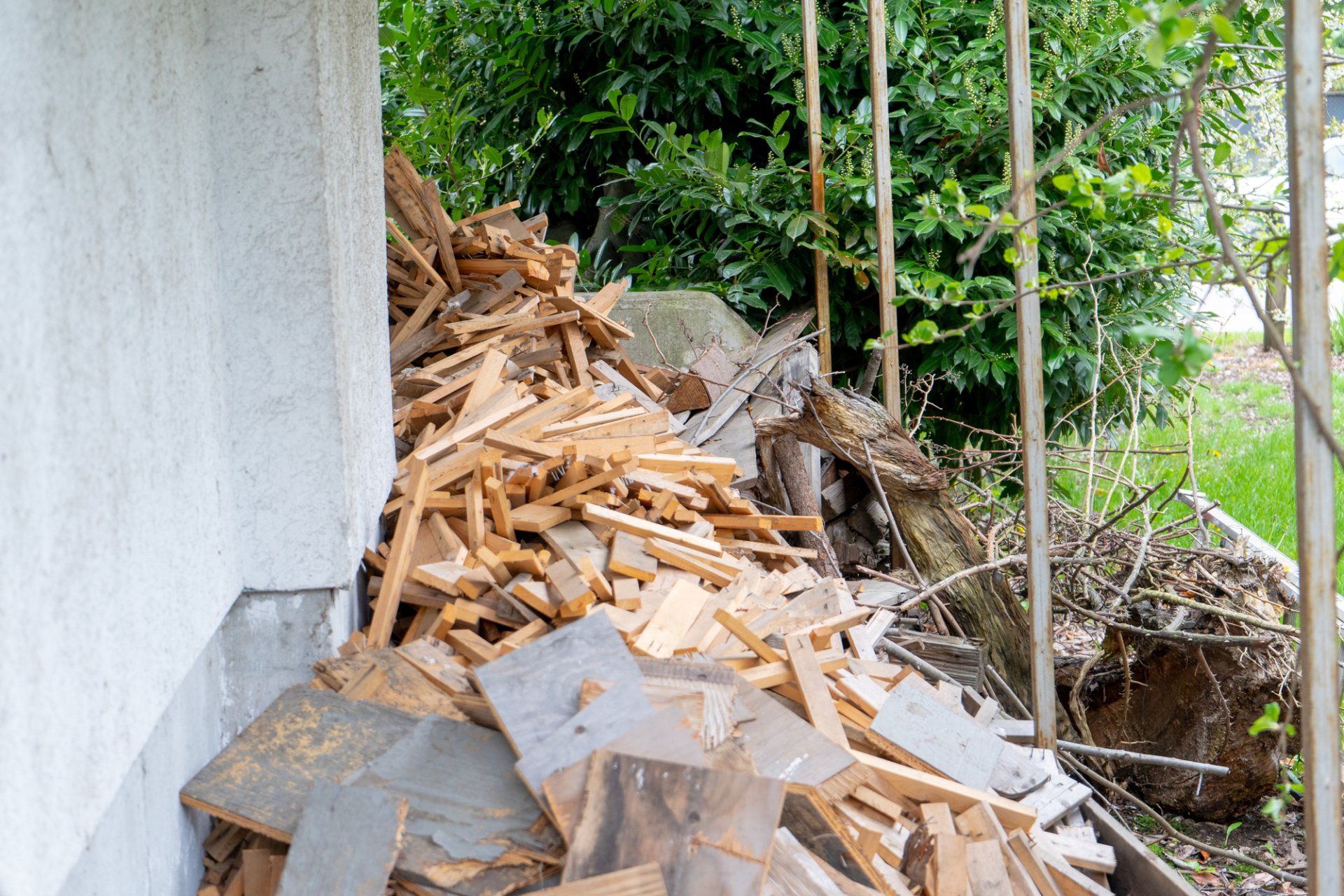 Demolition Cleanup in Brandon, FL | Wayne & Sons Landscaping & Junk Removal