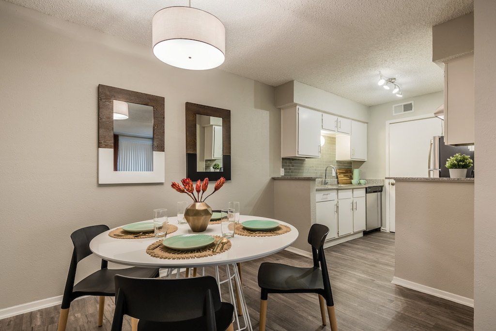 West Wind Apartments Dining Room