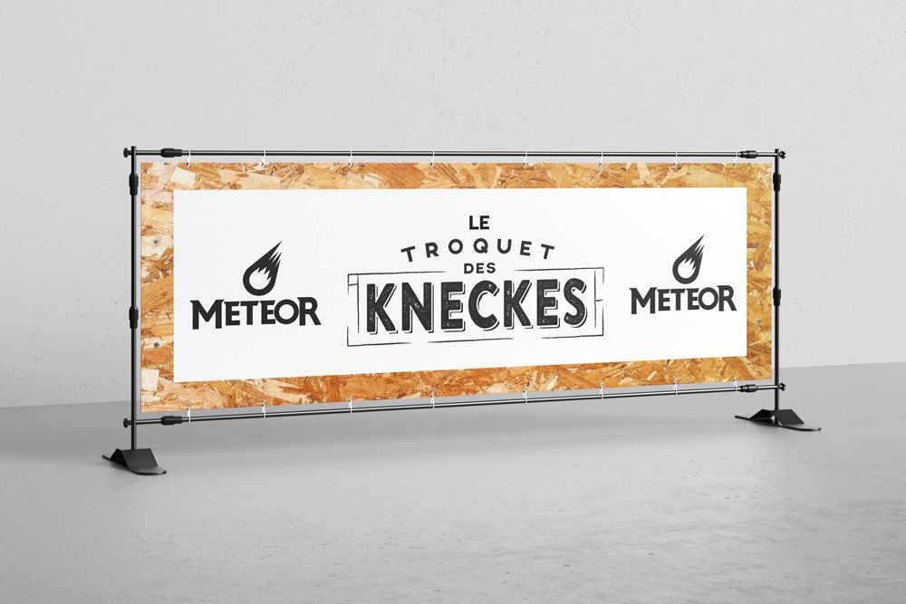 Une bannière avec les mots Meteor Kneckes dessus