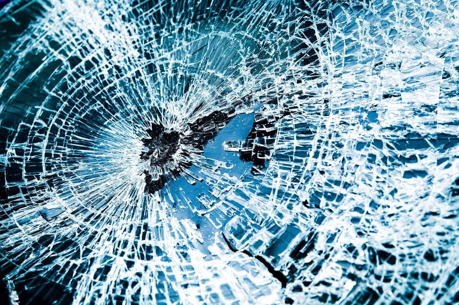 Broken Car Windshield | Seattle, WA | MS Glass Outlet