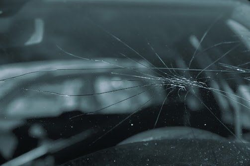 Quick Ways to Remove Scratches from Your Car's Glass Windows - The News  Wheel