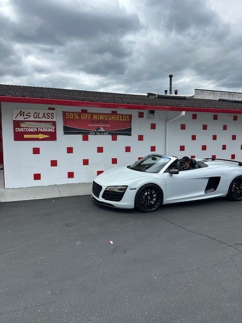 Mobile Audi Windshield Replacement in Beaverton, Oregon