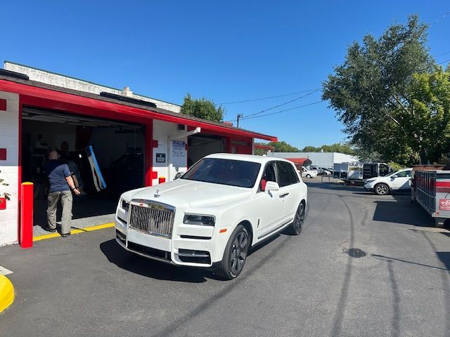 2024 Rolls Royce Windshield Replacement – Beaverton, Oregon
