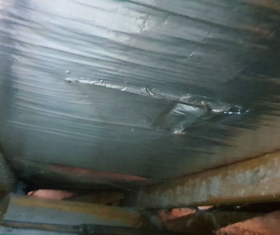 Insulation under the roofing