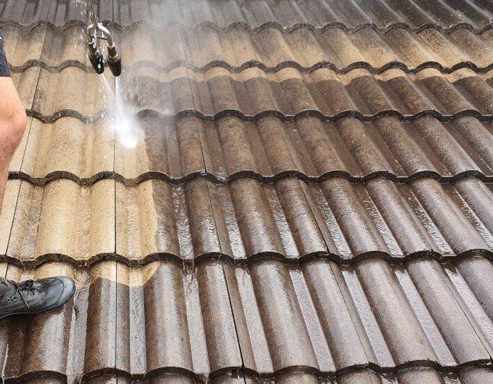 roof cleaning