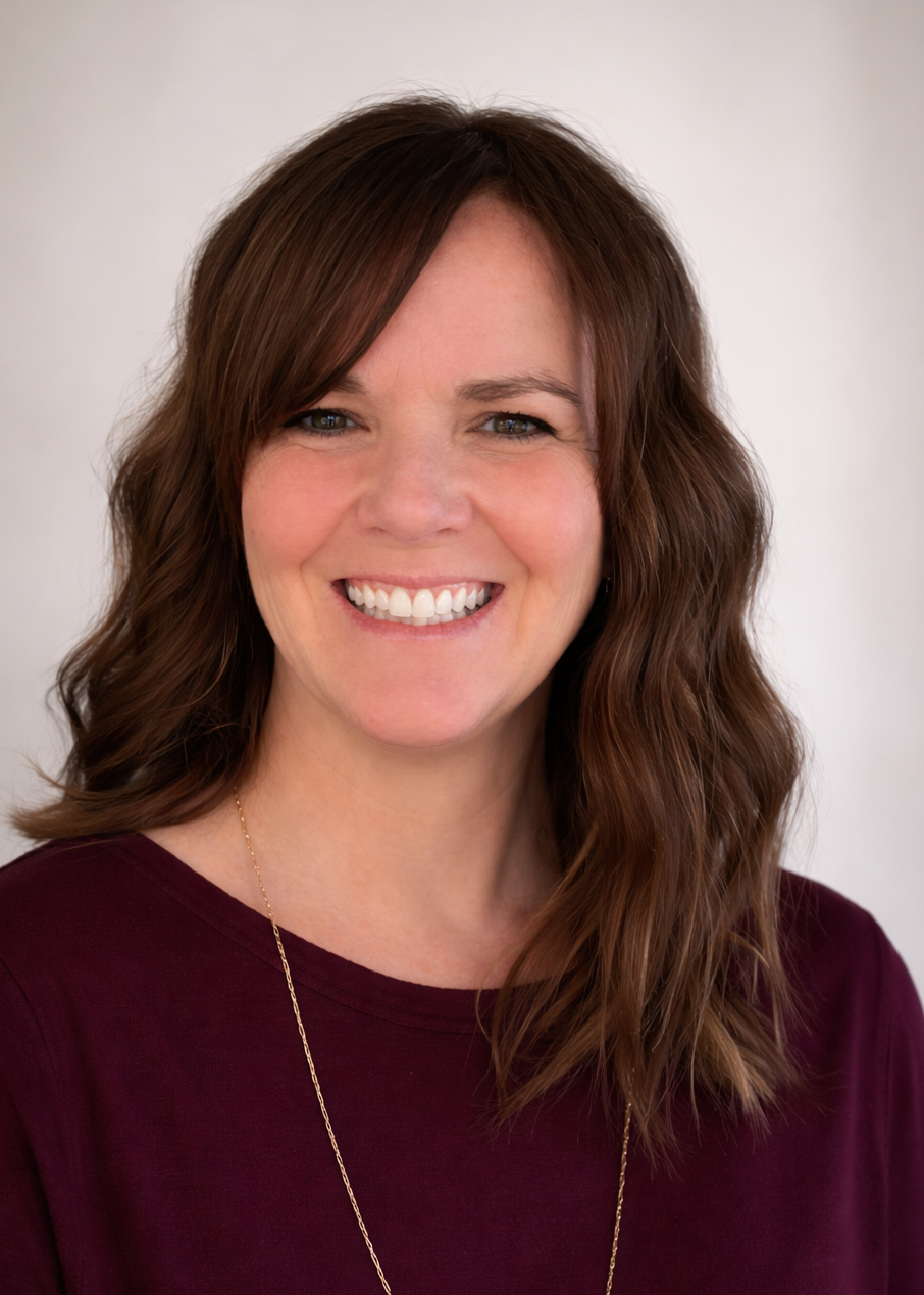 Laura insructor at rise integrative therapy and pilates