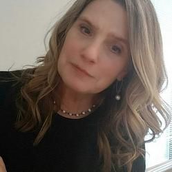 instructor_amy_rise_integrative