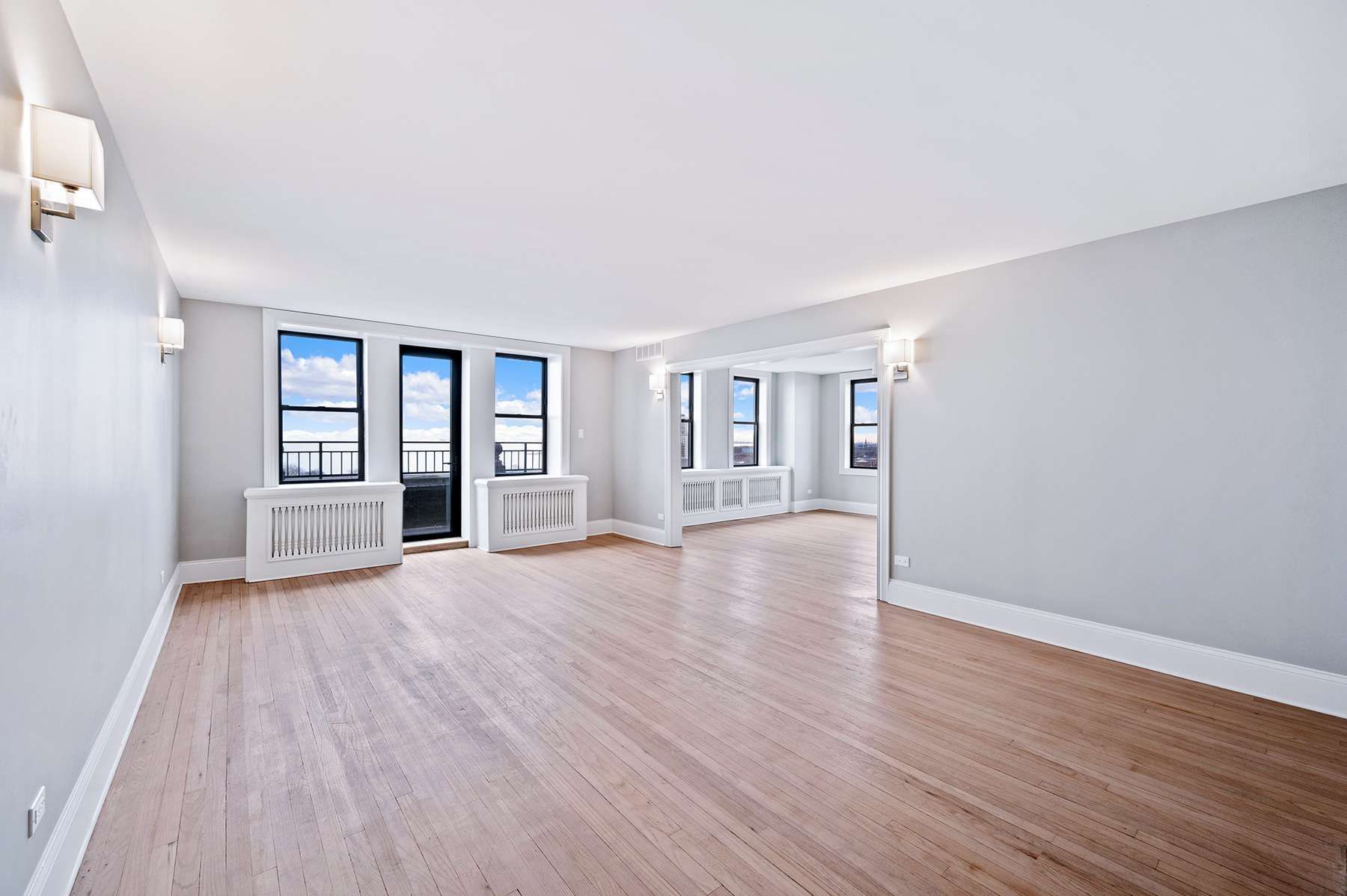 The Dunham Apartments Chicago, IL