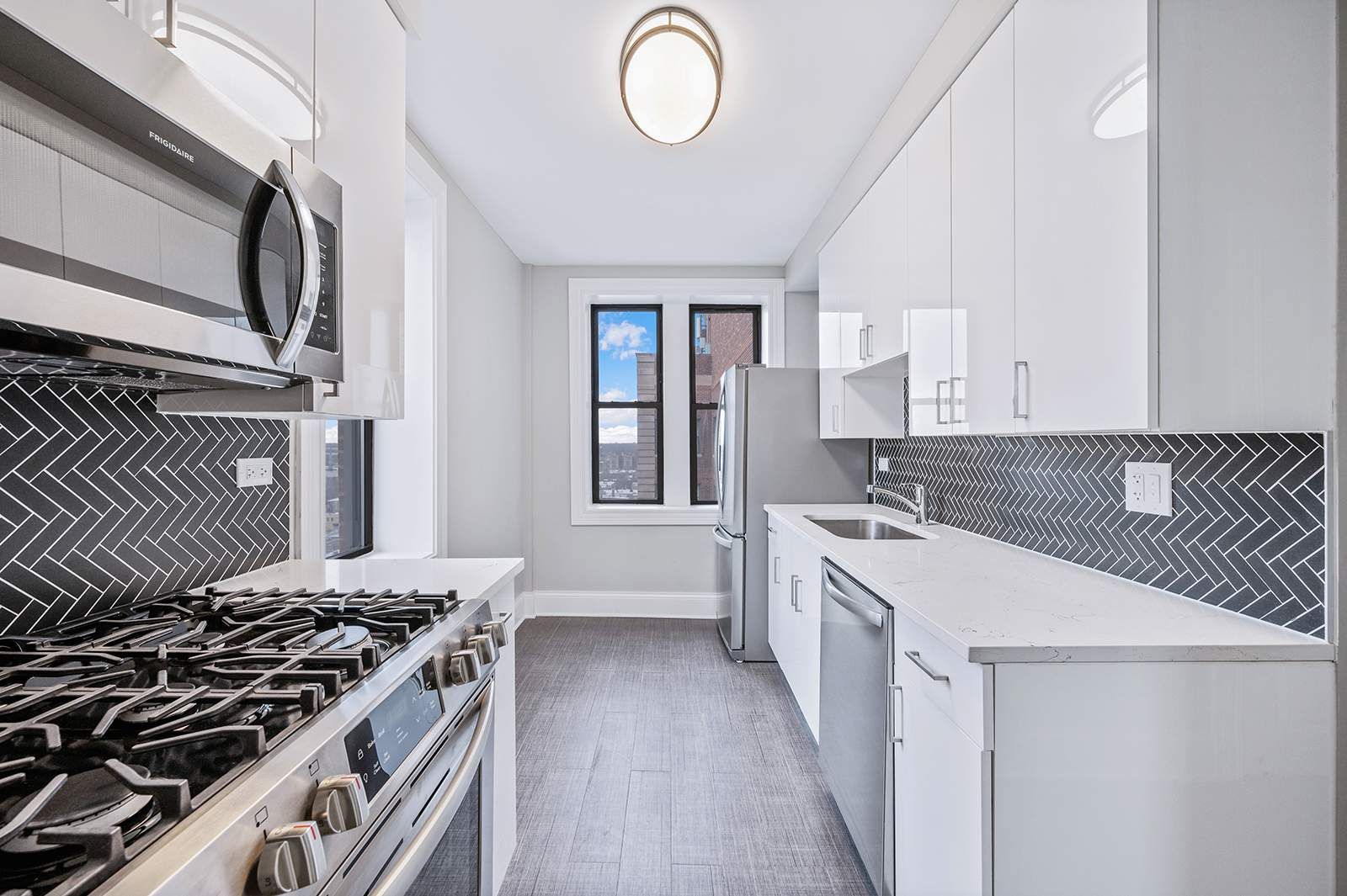 The Dunham Apartments Chicago, IL