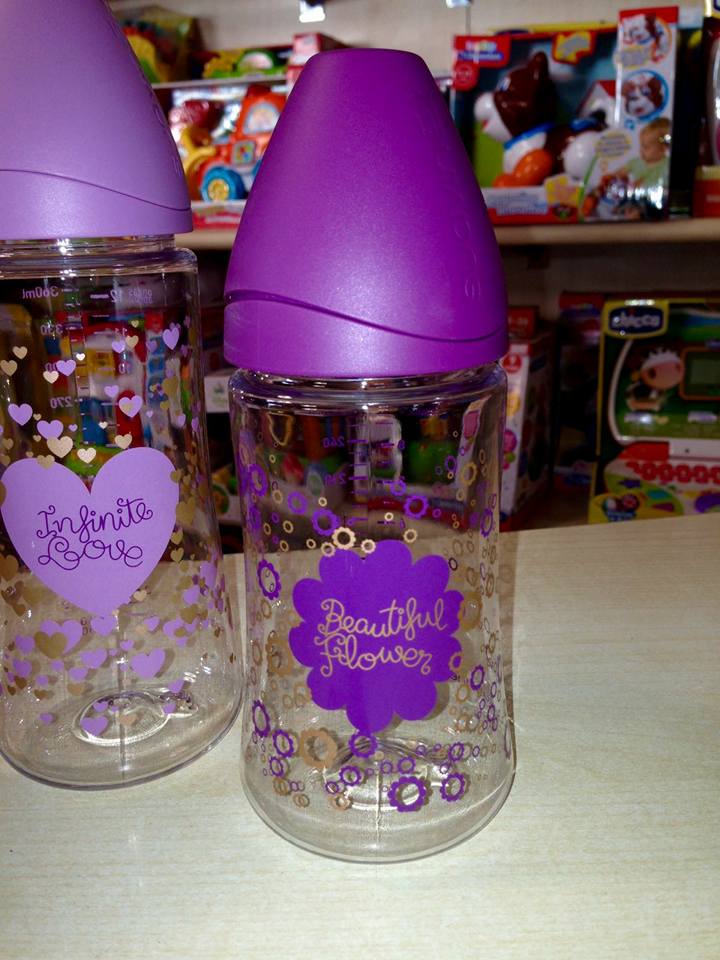 biberon con tappo viola