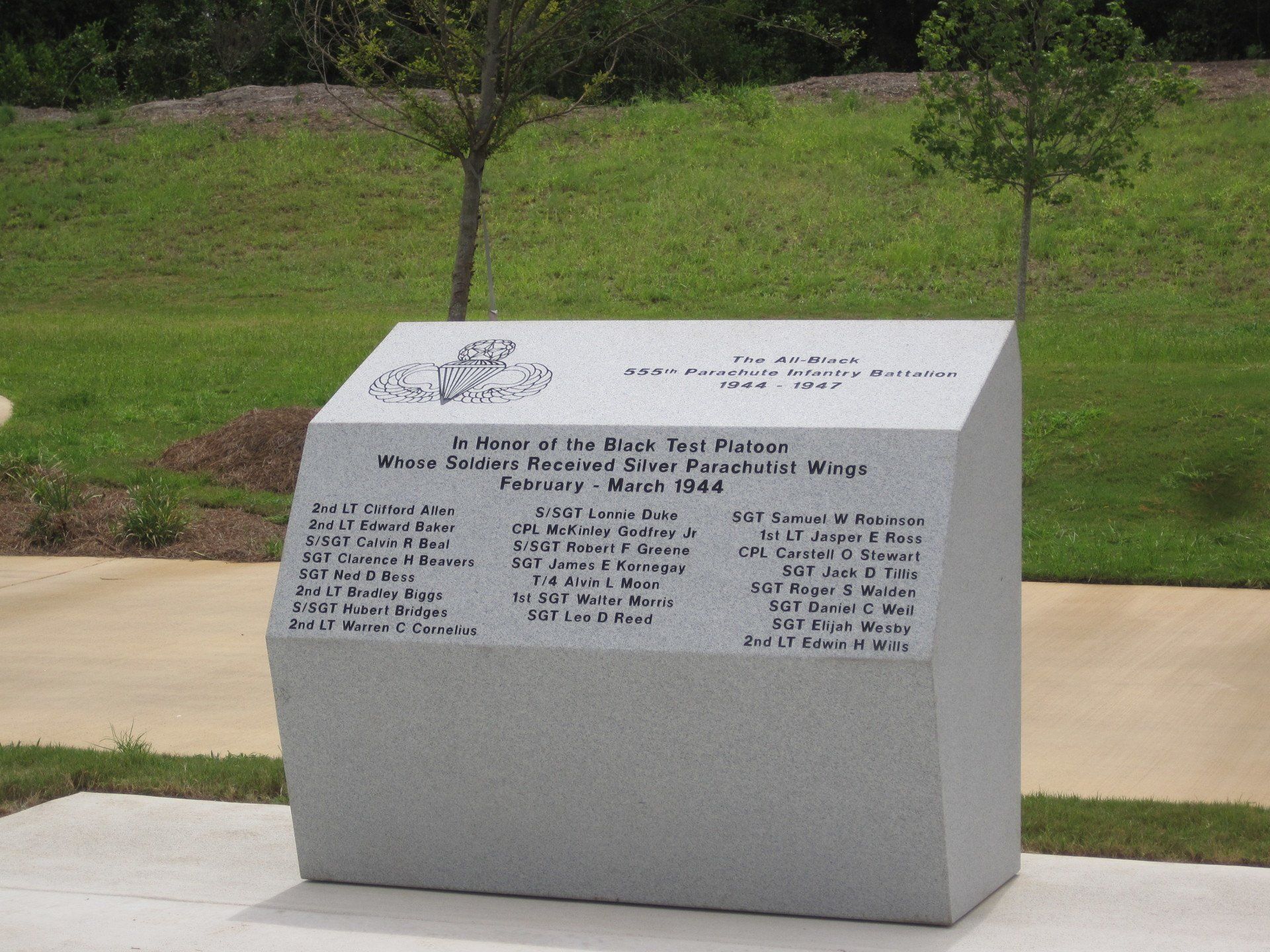 Parachute Infantry Battalion's Grave — Columbus, GA — Columbus Monument Company