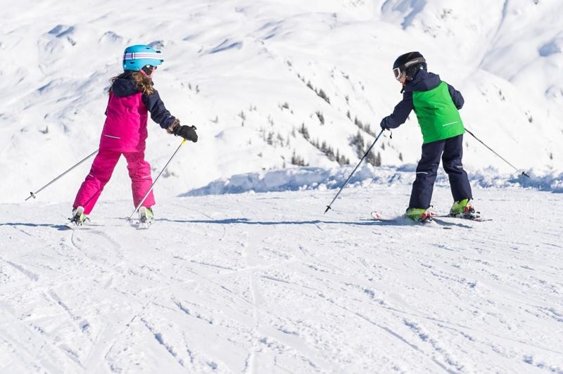 Kinderlift-Skifahren: Fuchslochbühel in Klösterle am Arlberg