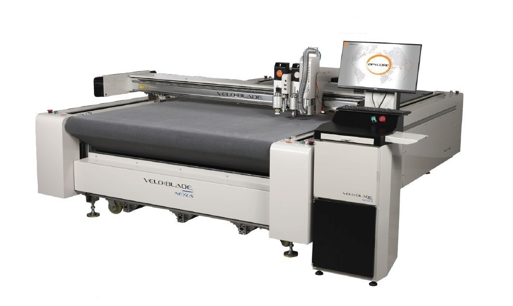 Xtreme Signs & Graphics, prima din Irlanda cu Veloblade Nexus 3032!