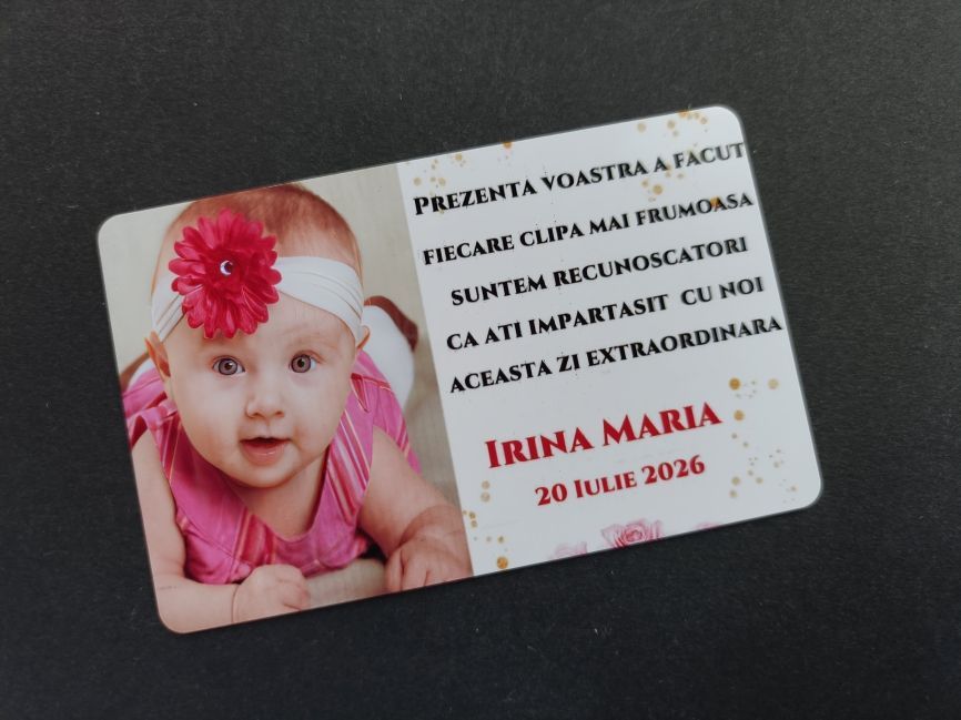 Mărturii personalizate cu poze pentru botez și nuntă pe carduri PVC printabile față-verso. Design unic cu fotografia ta la Stancu Print!