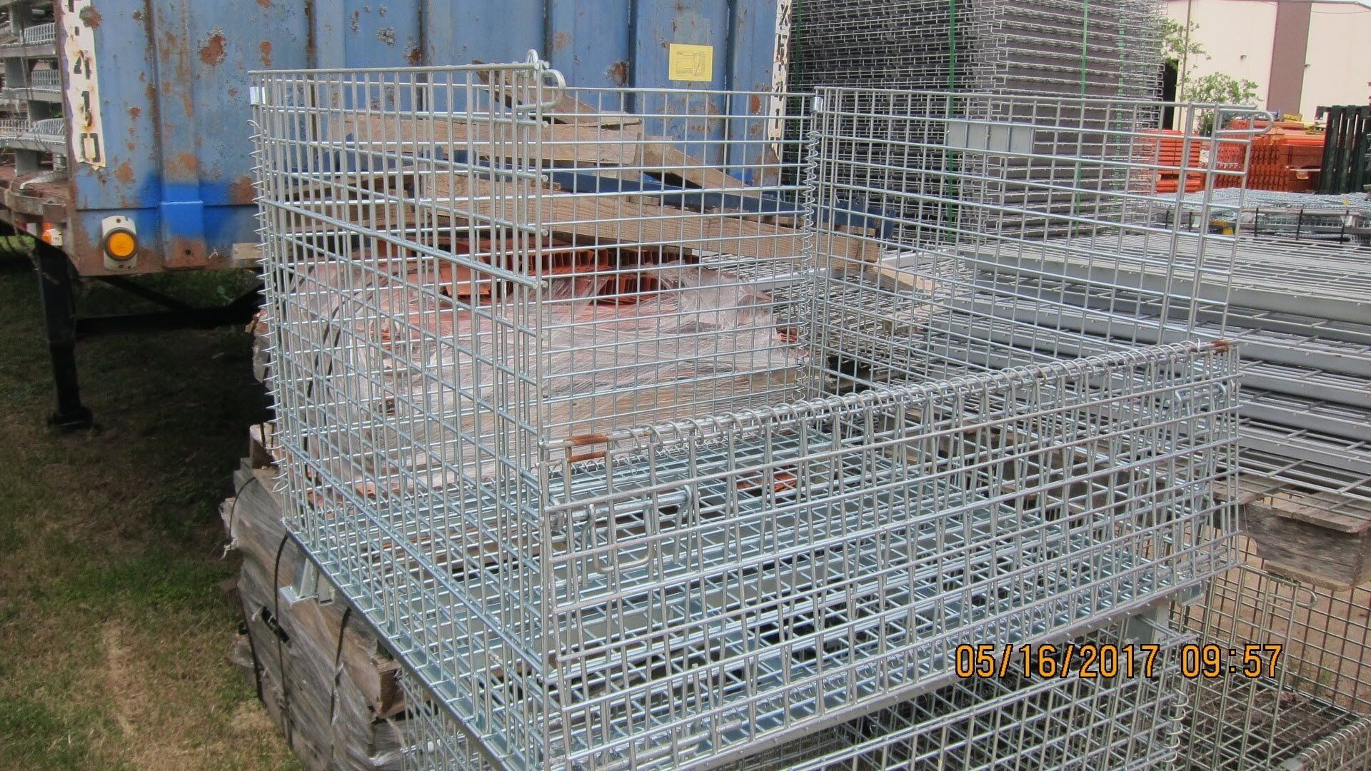 Space Saving — Saves Space Using Wire Baskets in Grand Prairie, TX
