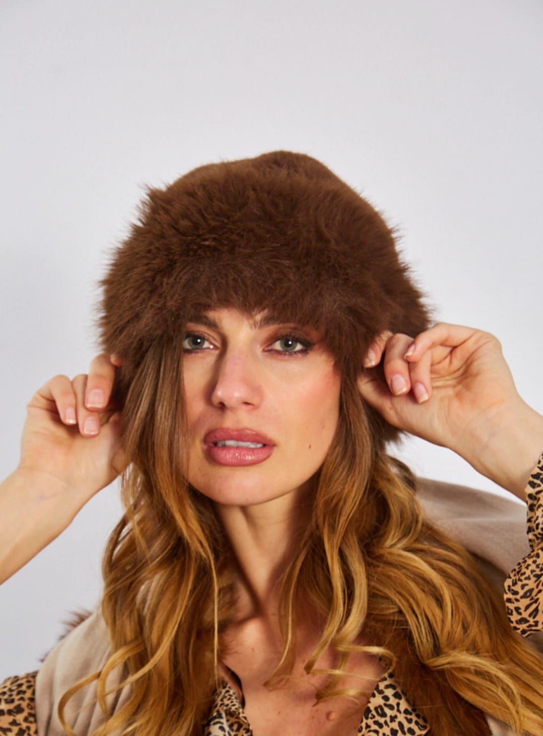 GORRO RUSO DE PIEL PELO LARGO