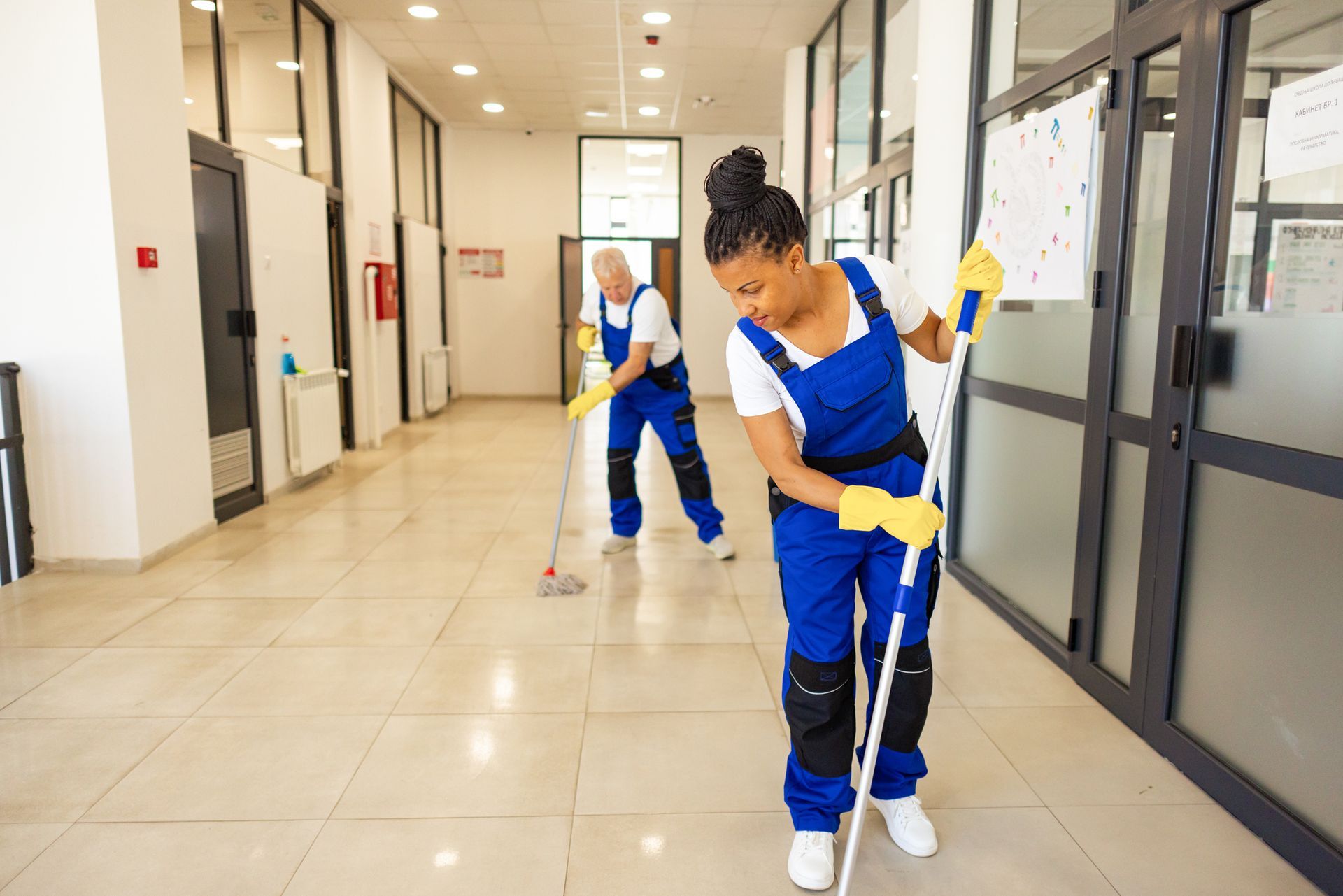 Janitors providing commercial cleaning service for businesses in Omaha NE