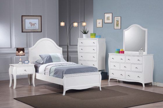 Dominique Full Panel Bed Buttermilk — Medford, OR — Beds For Less